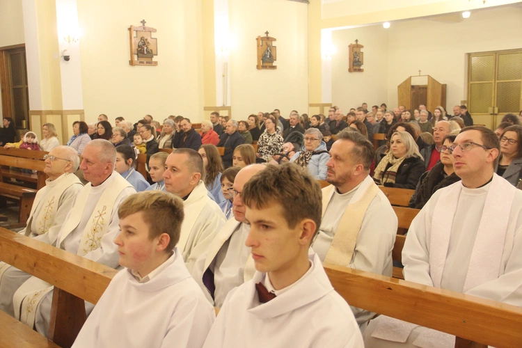 Posłanie misyjne ks. Michała Łukasika w Szymbarku