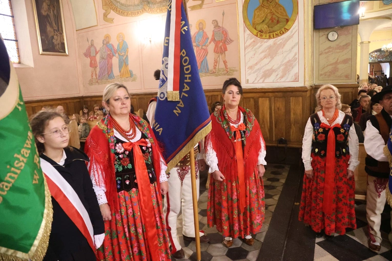 Tablica ks. Andrzeja Niwy w Łącku