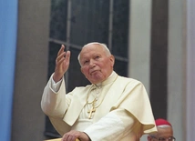Dziś wspominamy w liturgii św. Jana Pawła II. Jego pontyfikat miał ogromny wpływ na ludzkość