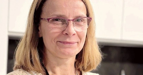 Najbardziej chodzi tu o miłość, o ciepły dotyk dłoni, o przytulenie. Hospicjum dla Dzieci warmińskiej Caritas