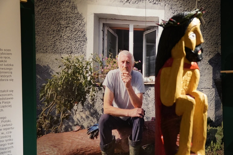 Jan Giejson z Barda i jego wielobarwni święci