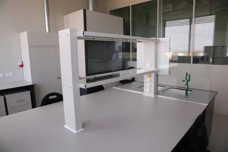 Nowoczesny budynek badawczy na Kampusie Medycznym UJ