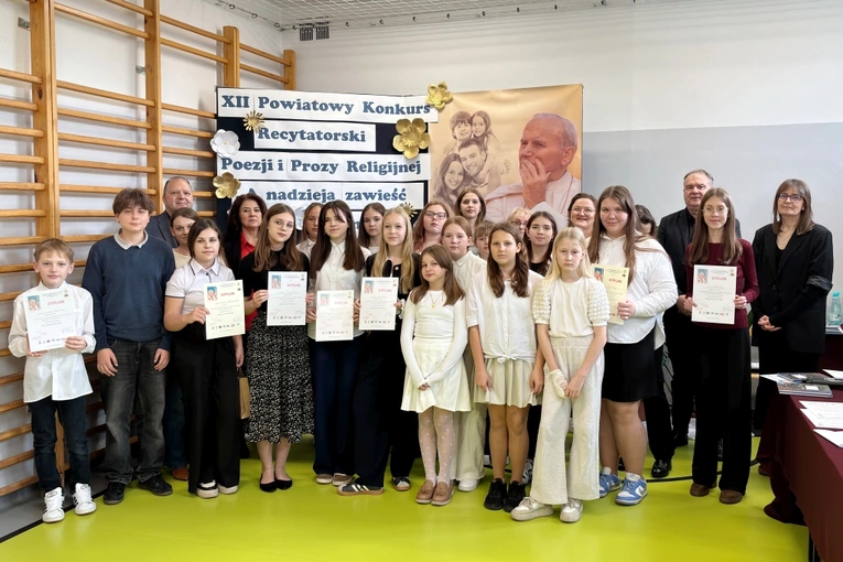 XII Powiatowy Konkurs Recytatorski Poezji i Prozy Religijnej