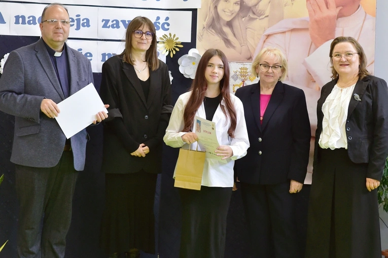 XII Powiatowy Konkurs Recytatorski Poezji i Prozy Religijnej