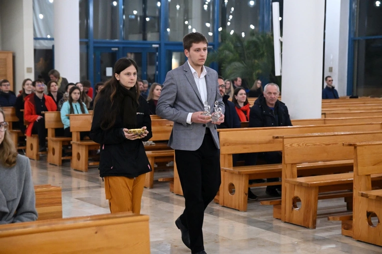 Pielgrzymka studentów i jubileusz DAR-u