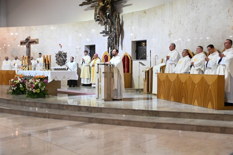 Pielgrzymka studentów i jubileusz DAR-u