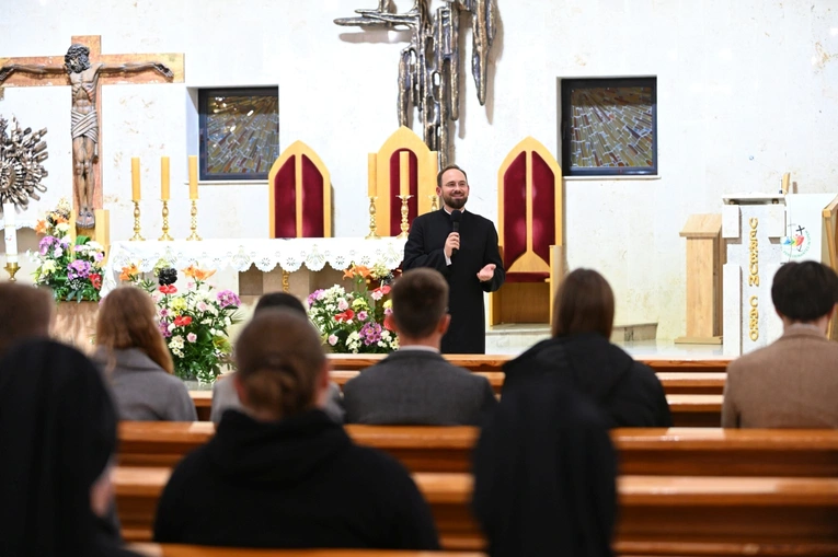 Pielgrzymka studentów i jubileusz DAR-u