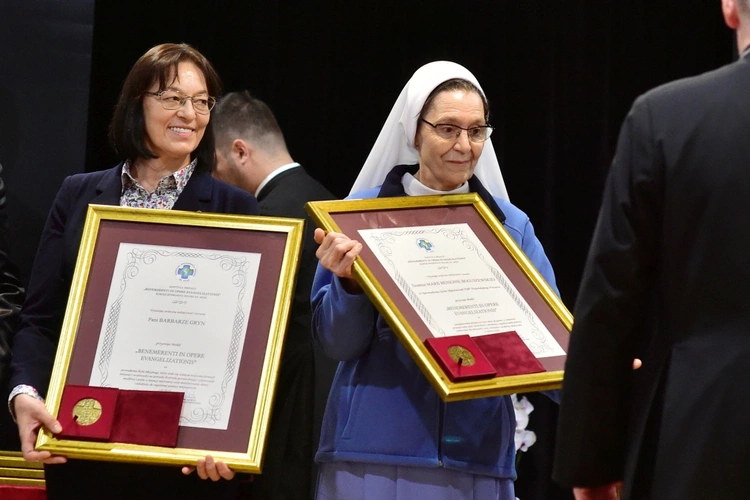 Gala wręczenia Medalu „Benemerenti in Opere Evangelizationis”