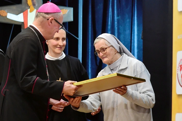 Gala wręczenia Medalu „Benemerenti in Opere Evangelizationis”