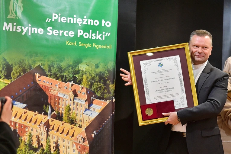 Gala wręczenia Medalu „Benemerenti in Opere Evangelizationis”