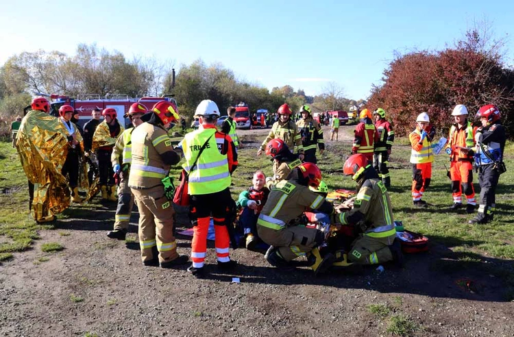 Wodne ćwiczenia straży pożarnej