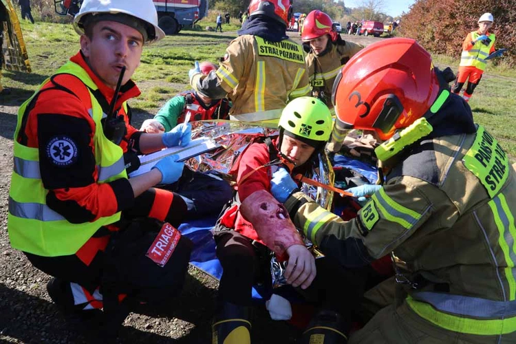 Wodne ćwiczenia straży pożarnej
