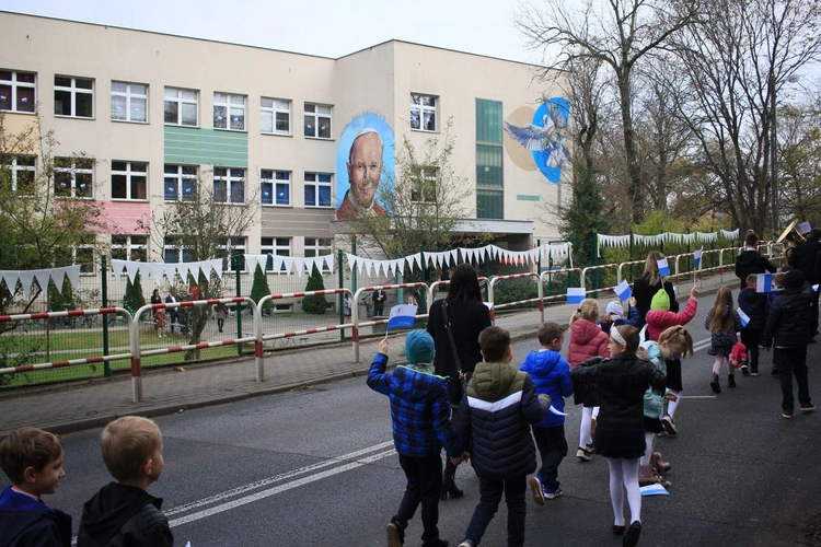 Migawki z życia parafii Sławięcice, laureatki II miejsca w ogólnopolskim konkursie "Aktywna Parafia"
