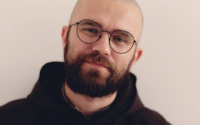 "Moje dziecko jest LGBT+". Karmelita o rekolekcjach dla rodziców
