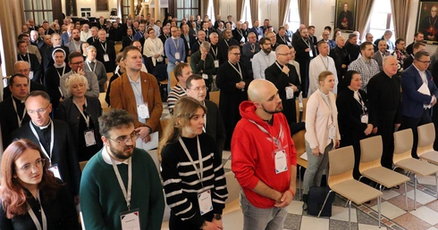 Reforma kurii, diakonat stały, program duszpasterski, malejąca liczba księży