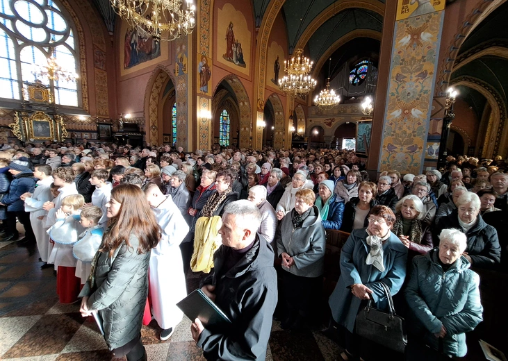 Chorzelów. Spotkanie misyjne róż Żywego Różańca z diecezji tarnowskiej