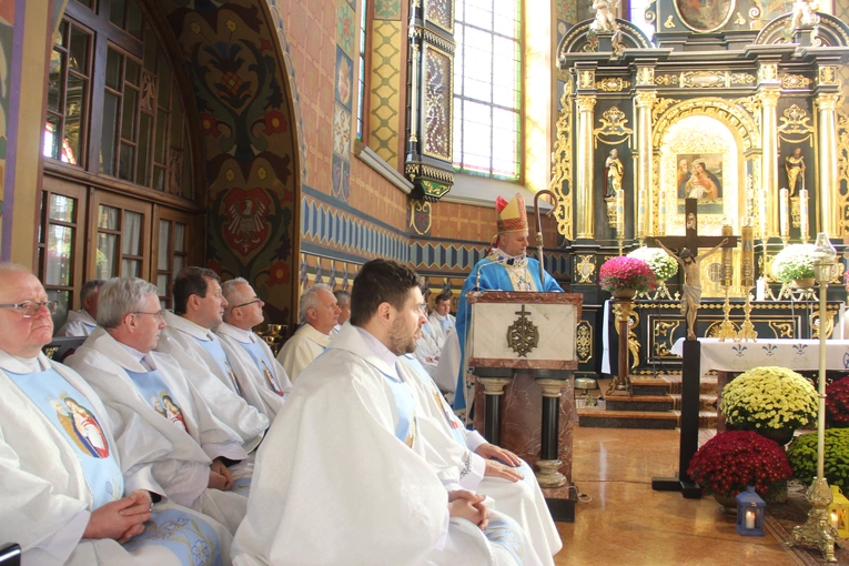 Chorzelów. Spotkanie misyjne róż Żywego Różańca z diecezji tarnowskiej