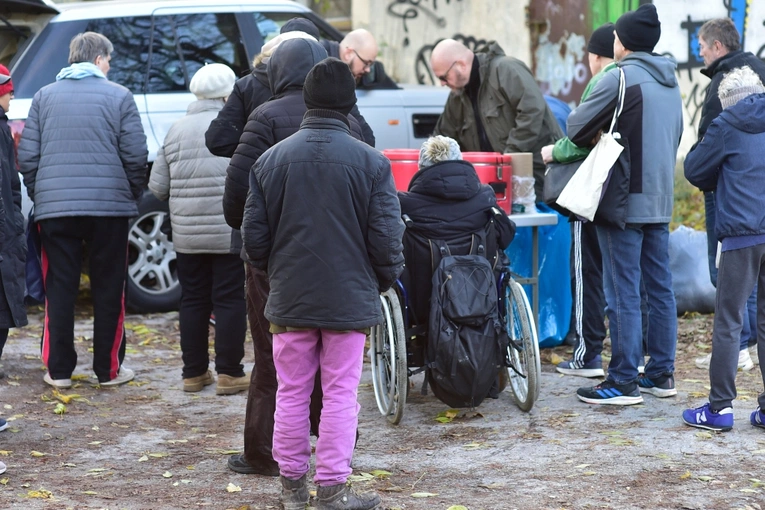 Dzieło Miriam - posiłki dla bezdomnych