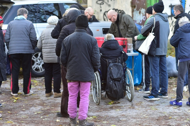 Dzieło Miriam - posiłki dla bezdomnych