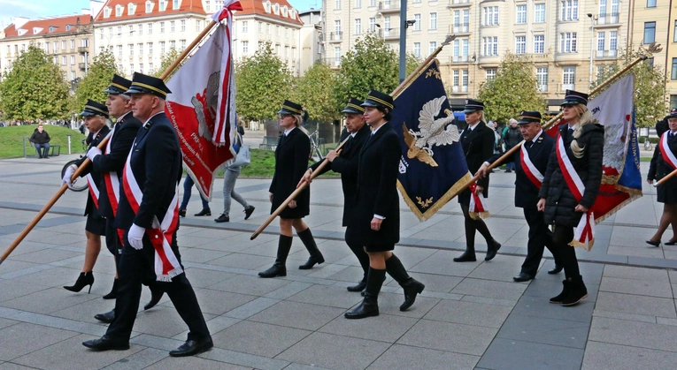 45. rocznica protestu głodowego kolejarzy we Wrocławiu - modlitwa i pamięć dla strajkujących