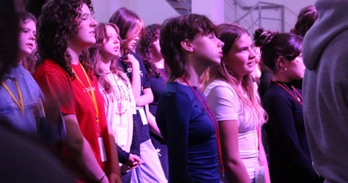 Jak rozpalić wiarę w młodzieży przygotowującej się do bierzmowania?