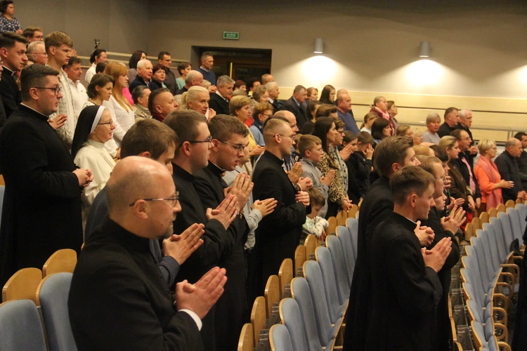 Tarnów. "Misja ks. Jana" z Bobowej