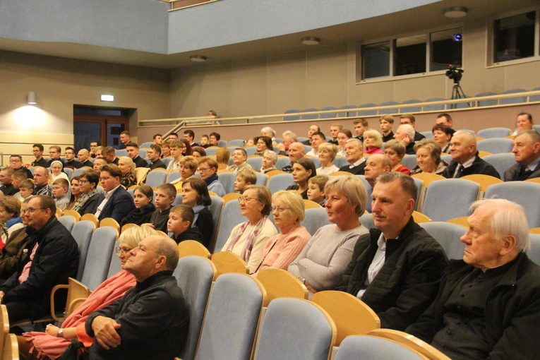 Tarnów. "Misja ks. Jana" z Bobowej