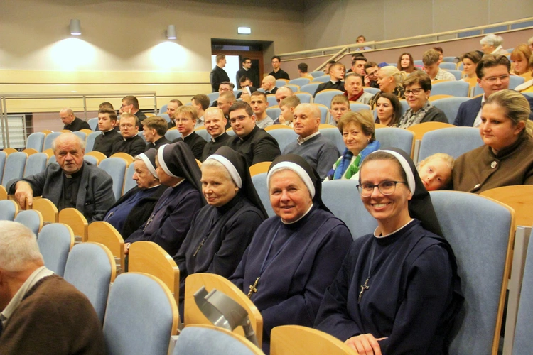 Tarnów. "Misja ks. Jana" z Bobowej