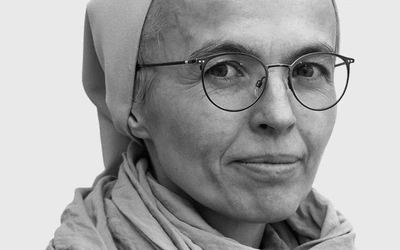 Wzrok Jezusa ogarnia wszystkich