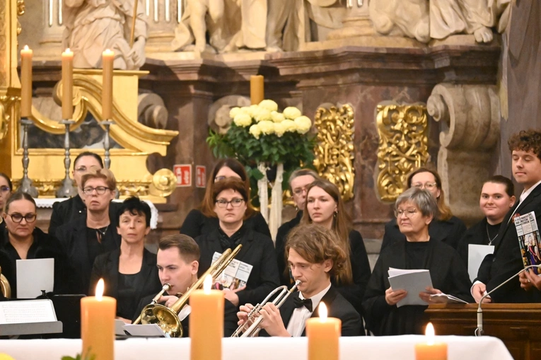 Koncert maryjny w Głogówku