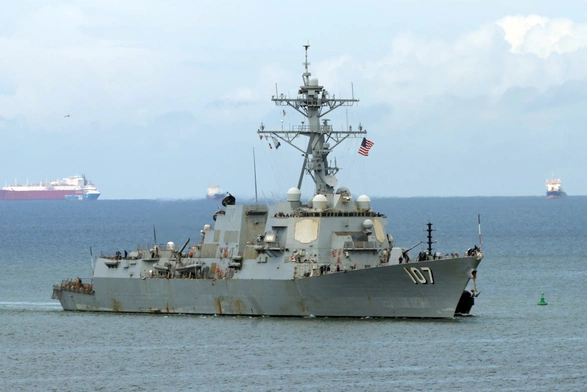 Amerykański niszczyciel w pobliżu Wenezueli