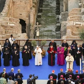 Modlitwa różnych wyznań w Koloseum