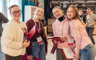 Z takich spotkań płynie  przede wszystkim ogromna, autentyczna radość.