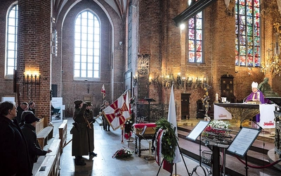 Msza św. żałobna była celebrowana w bazylice św. Brygidy.