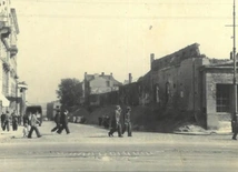 Niezne zdjęcia zburzonej Warszawy