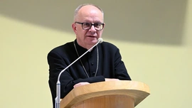 Biskup opolski poprosił o wycofanie jego kandydatury do tytułu "Zasłużony dla Miasta Opola"