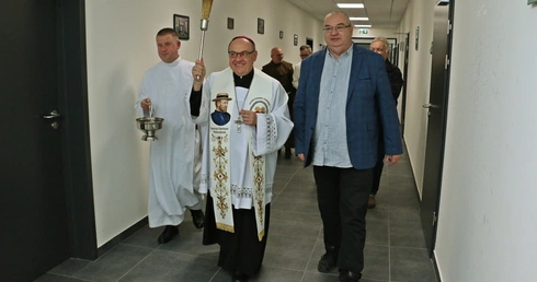 Bp Kiciński: To nie tylko nowa ogrzewalnia i noclegownia. To dom, który jest znakiem nadziei
