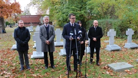 Kwatedra honorowa żołnierzy wyklętych na cmentarzu Osobowickim nabiera kształtu