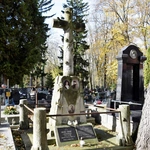 Między lipami i ciszą. Historia lubelskiego Panteonu