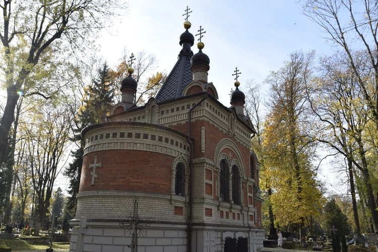 Między lipami i ciszą. Historia lubelskiego Panteonu