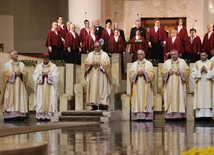 Abp Andrzej Przybylski: spod progu Katedry wypływa łaska, która nas ożywia i uświęca