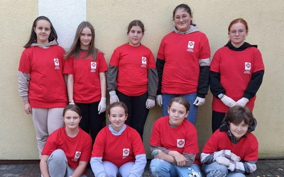 Samarytanie z Piecnika też posadzili cebule