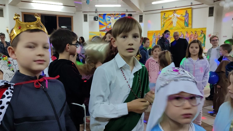 Bal Wszystkich Świętych w parafii pw. św. Franciszka z Asyżu we Wrocławiu