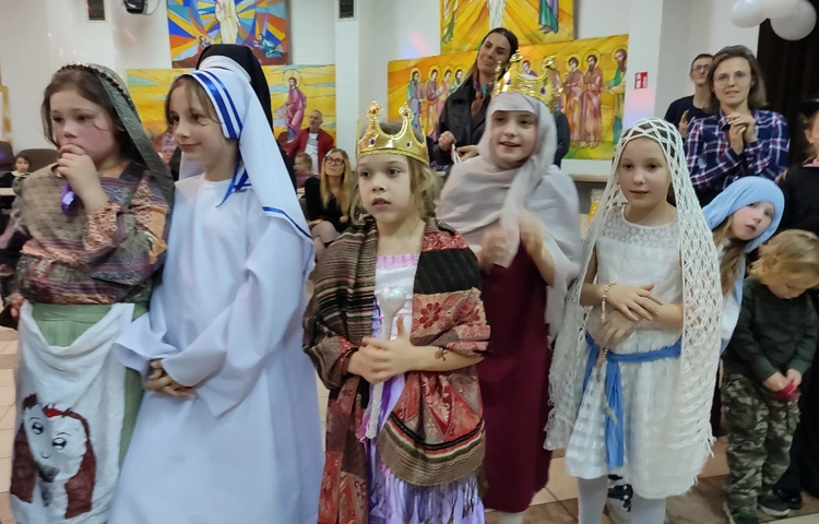 Bal Wszystkich Świętych w parafii pw. św. Franciszka z Asyżu we Wrocławiu