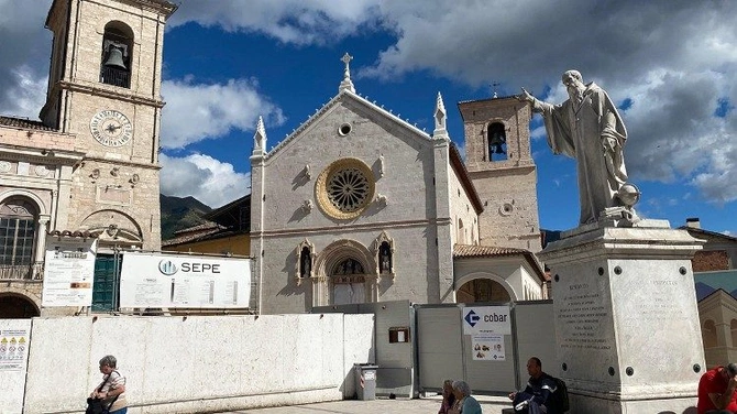 Bazylika św. Benedykta w Nursji ponownie otwarta dla wiernych