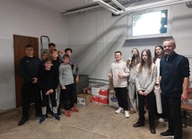 Pomagali potrzebującym i misjom