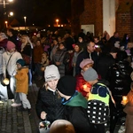 Korowód ze śiętymi na ulicach Świebodzina