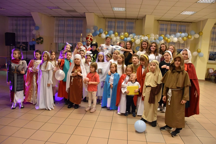 Przasnysz. Bal Wszystkich Świętych