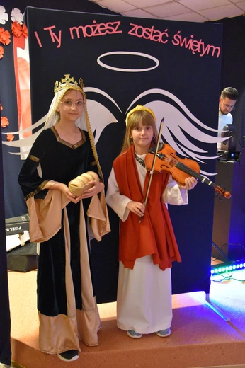 Przasnysz. Bal Wszystkich Świętych