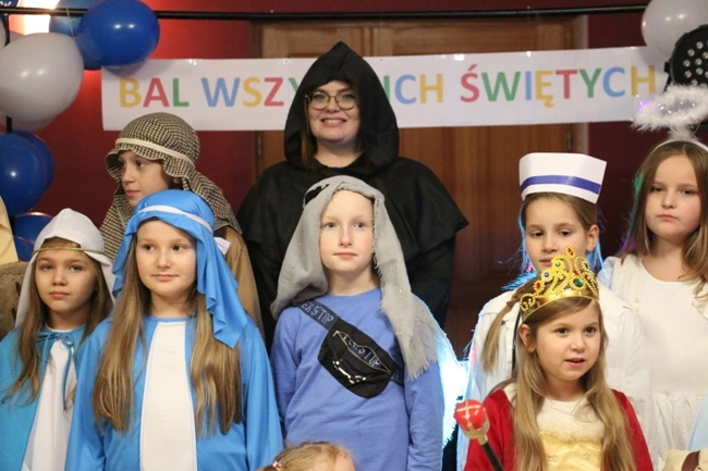 III Bal Wszystkich Świętych